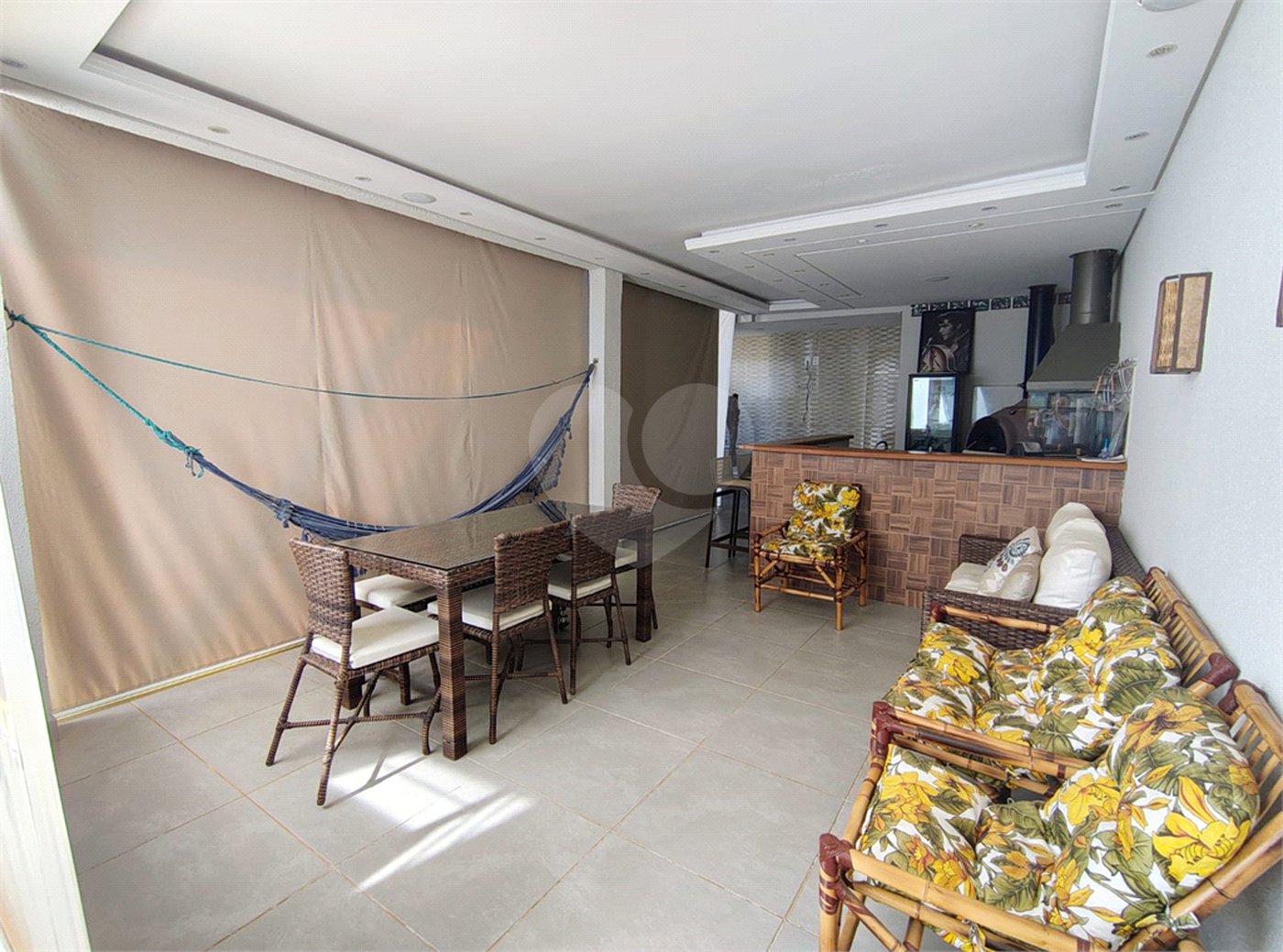 Casa à venda com 3 quartos, sendo 1 suíte,  em Horto Santo Antonio, Jundiaí, SP