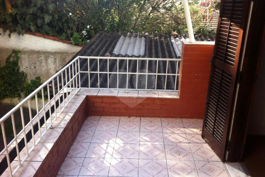 Sobrado à venda com 3 quartos em Vila Nova Cachoeirinha, São Paulo, SP
