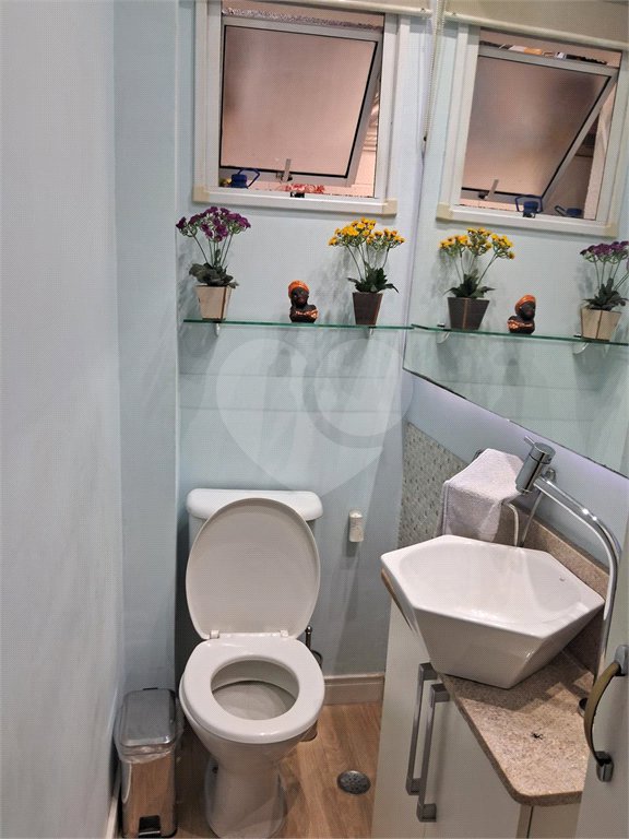 Casa à venda com 2 quartos no condomínio Viva Caucaia Iv, Cotia - SP