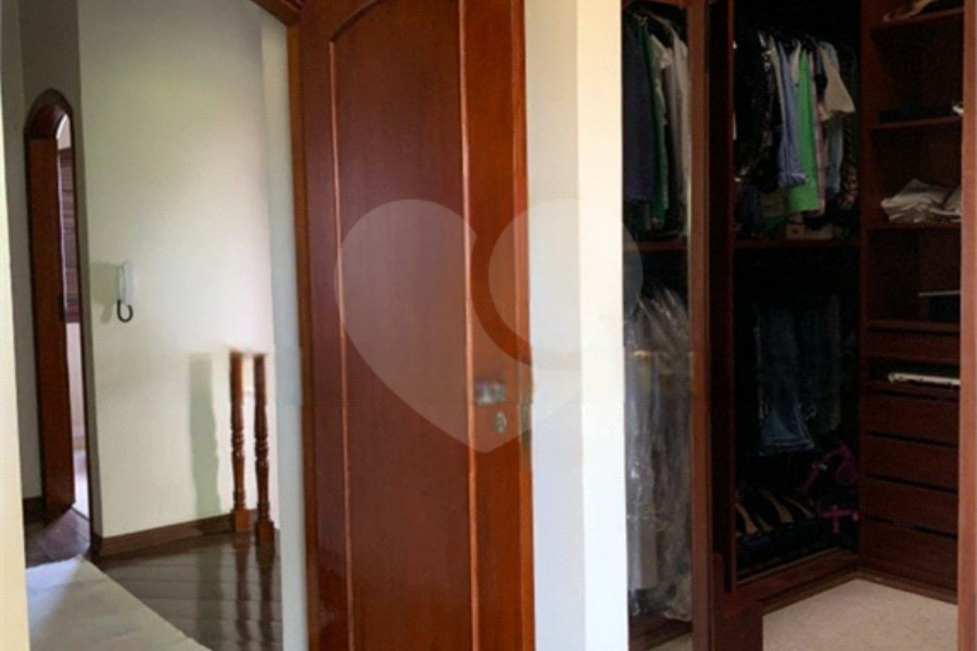 Casa à venda com 4 quartos, sendo 2 suítes, em Mandaqui, São Paulo, SP