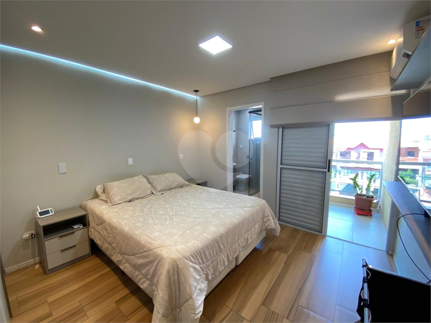 Sobrado à venda com 3 quartos, sendo 1 suíte,  em Vila Maria Alta, São Paulo, SP