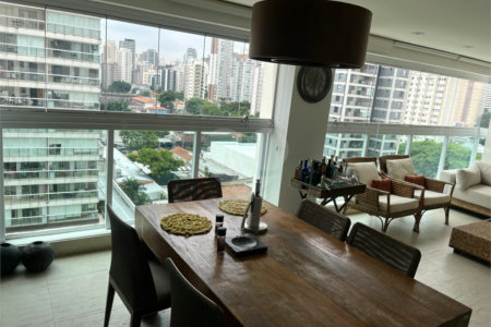 Apartamento à venda com 3 suítes em Vila Olímpia, São Paulo, SP