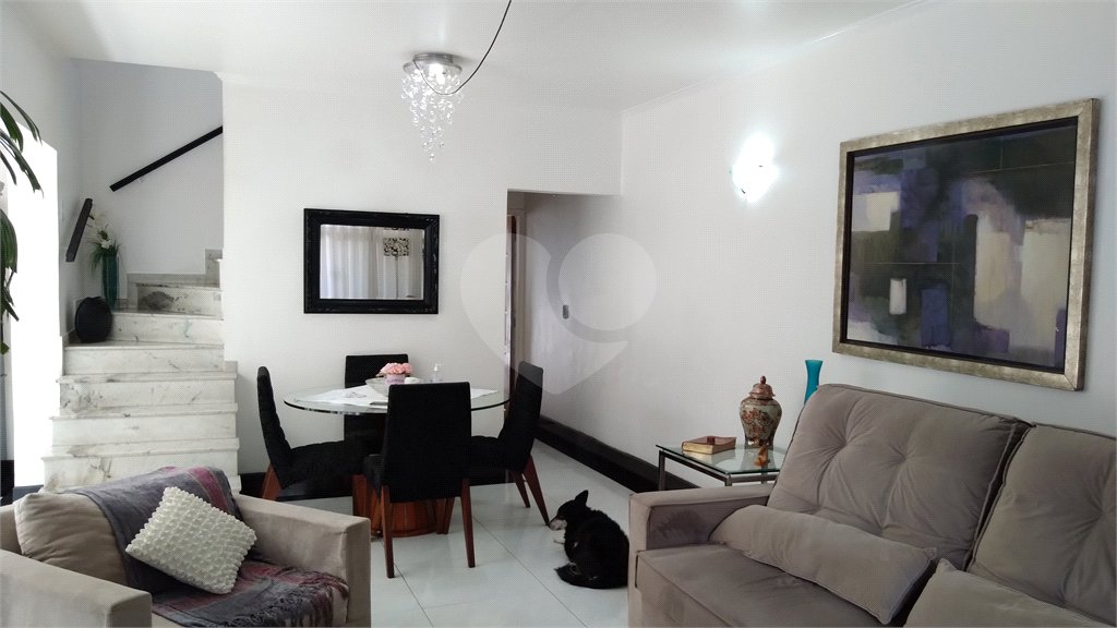 Sobrado à venda com 4 quartos em Tremembé, São Paulo, SP