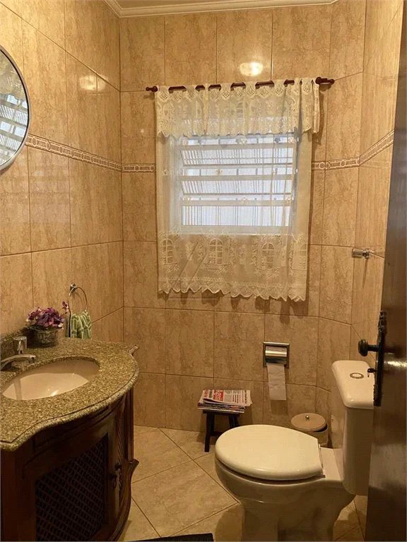 Sobrado à venda com 3 quartos, sendo 1 suíte, em Vila Sônia, São Paulo, SP