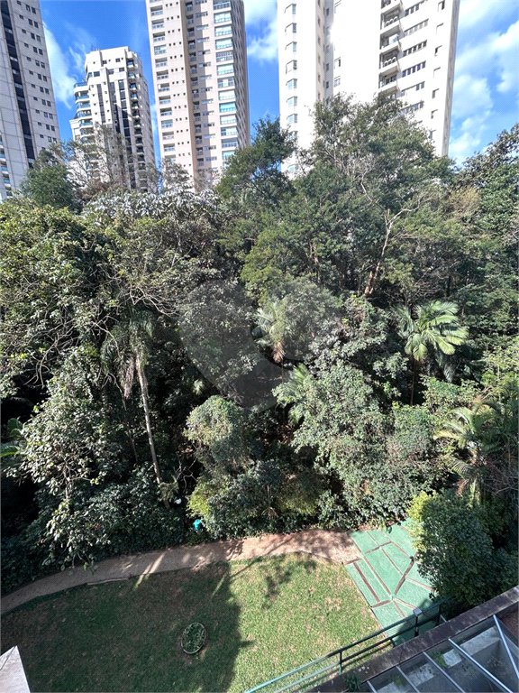 Apartamento à venda com 2 suítes em Parque do Morumbi, São Paulo, SP