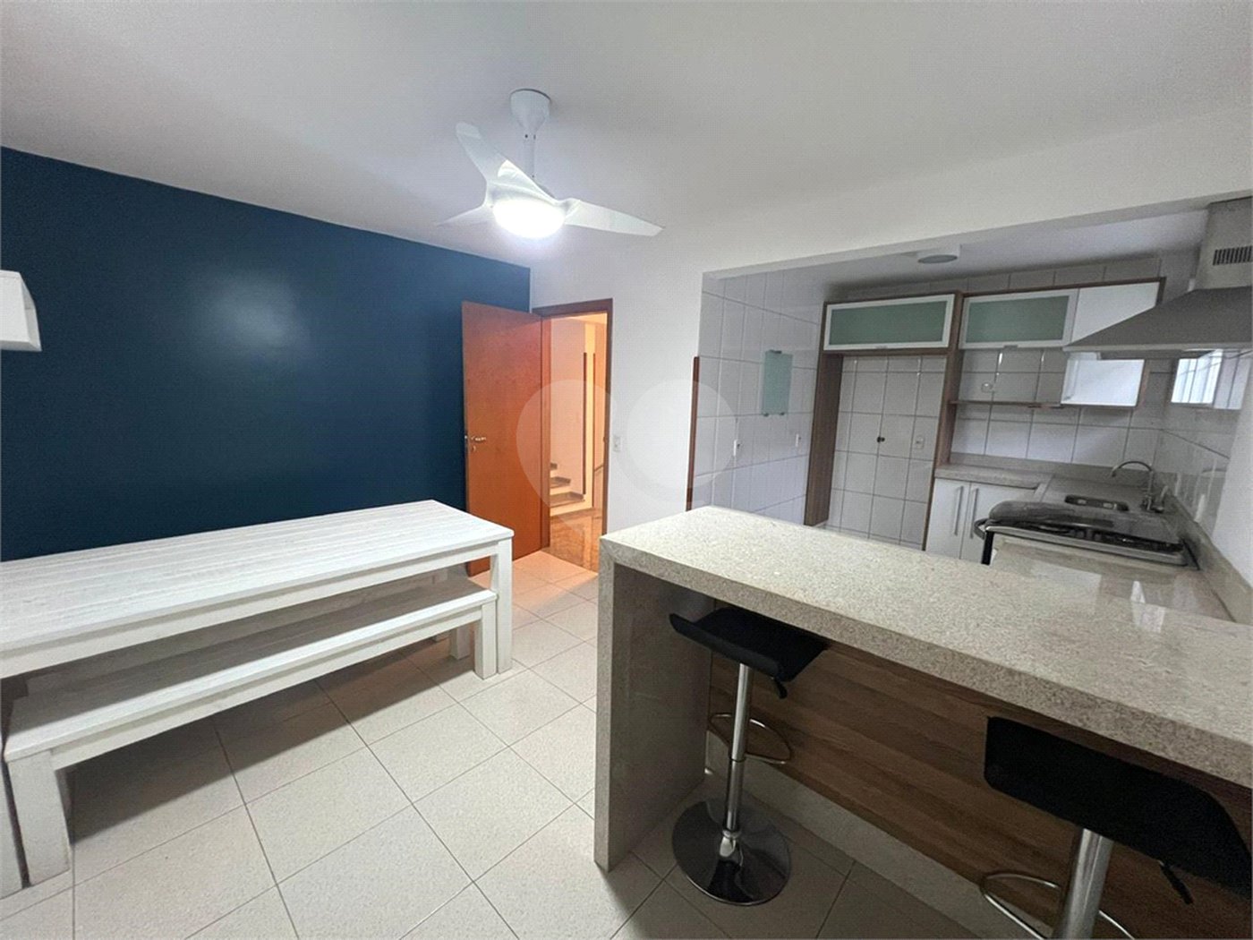 Casa à venda com 3 quartos, sendo 1 suíte,  em Vila Suissa, Mogi das Cruzes, SP