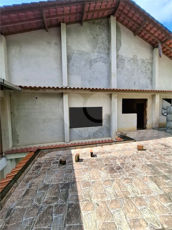 Casa à venda com 5 quartos em Santíssimo, Rio de Janeiro, RJ