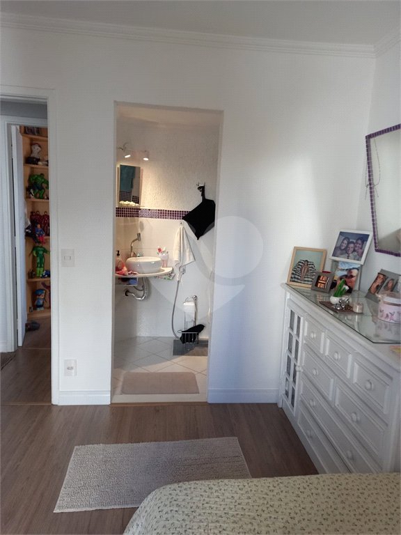 Apartamento à venda com 3 quartos, sendo 1 suíte,  em Santana, São Paulo, SP