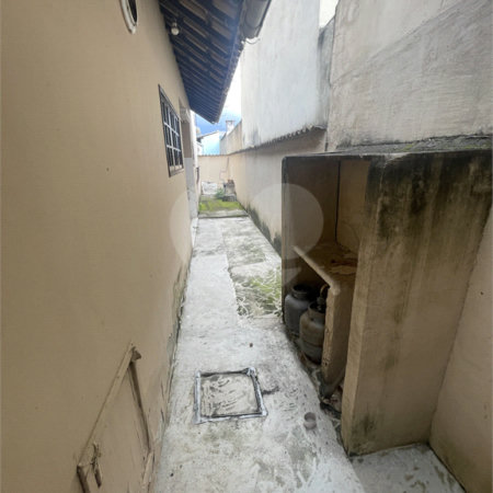 Casa à venda com 5 quartos, sendo 3 suítes, no condomínio Recanto das Palmeiras, Rio de Janeiro - RJ