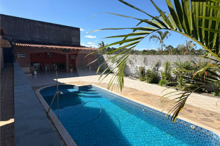 Casa Térrea à venda com 3 quartos em Vila Áurea, Poá, SP