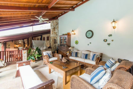 Casa à venda com 5 quartos, sendo 3 suítes, em Alto da Boa Vista, São Paulo, SP