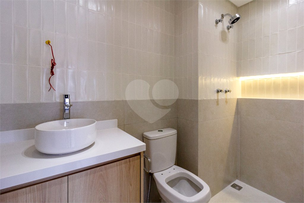 Apartamento à venda com 3 quartos, sendo 2 suítes, em Brooklin, São Paulo, SP