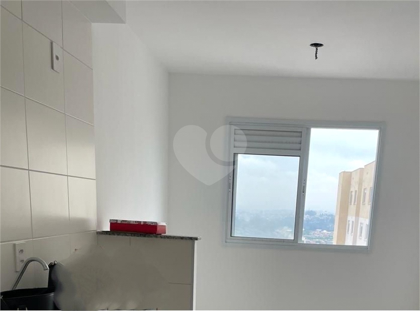 Apartamento à venda com 2 quartos em Cidade Tiradentes, São Paulo, SP