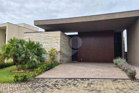 Casa à venda com 4 suítes no condomínio Alphaville Nova Esplanada 1, Votorantim - SP