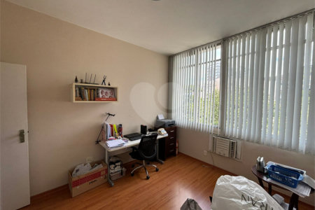 Apartamento à venda com 3 quartos, sendo 2 suítes, em Tijuca, Rio de Janeiro, RJ
