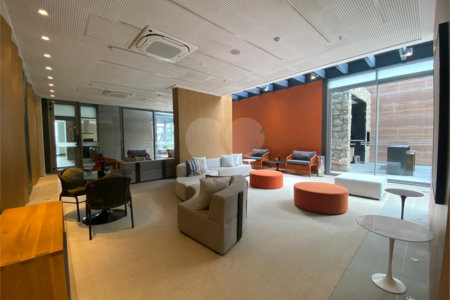 Apartamento à venda com 3 suítes em Jardim das Acácias, São Paulo, SP