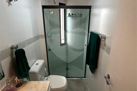Apartamento à venda com 3 quartos, sendo 1 suíte,  em Vila Andrade, São Paulo, SP
