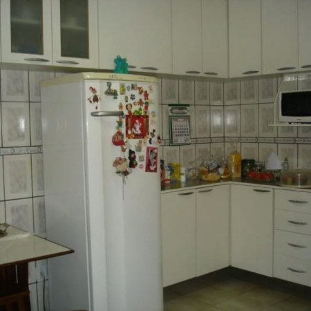Casa à venda com 4 quartos, sendo 3 suítes,  em Jardim Bonfiglioli, São Paulo, SP
