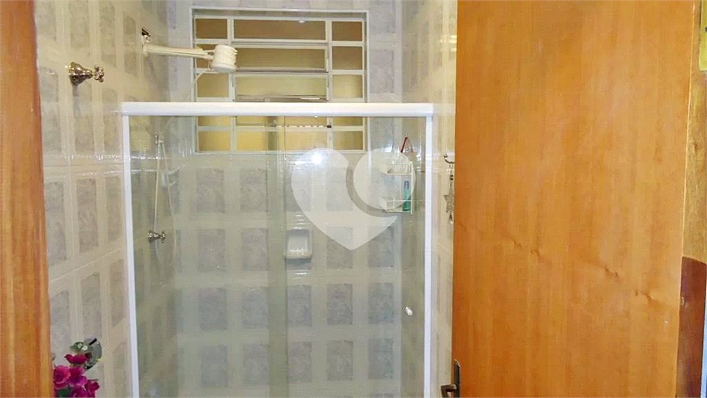 Sobrado à venda com 3 quartos, sendo 1 suíte, em Parada Inglesa, São Paulo, SP