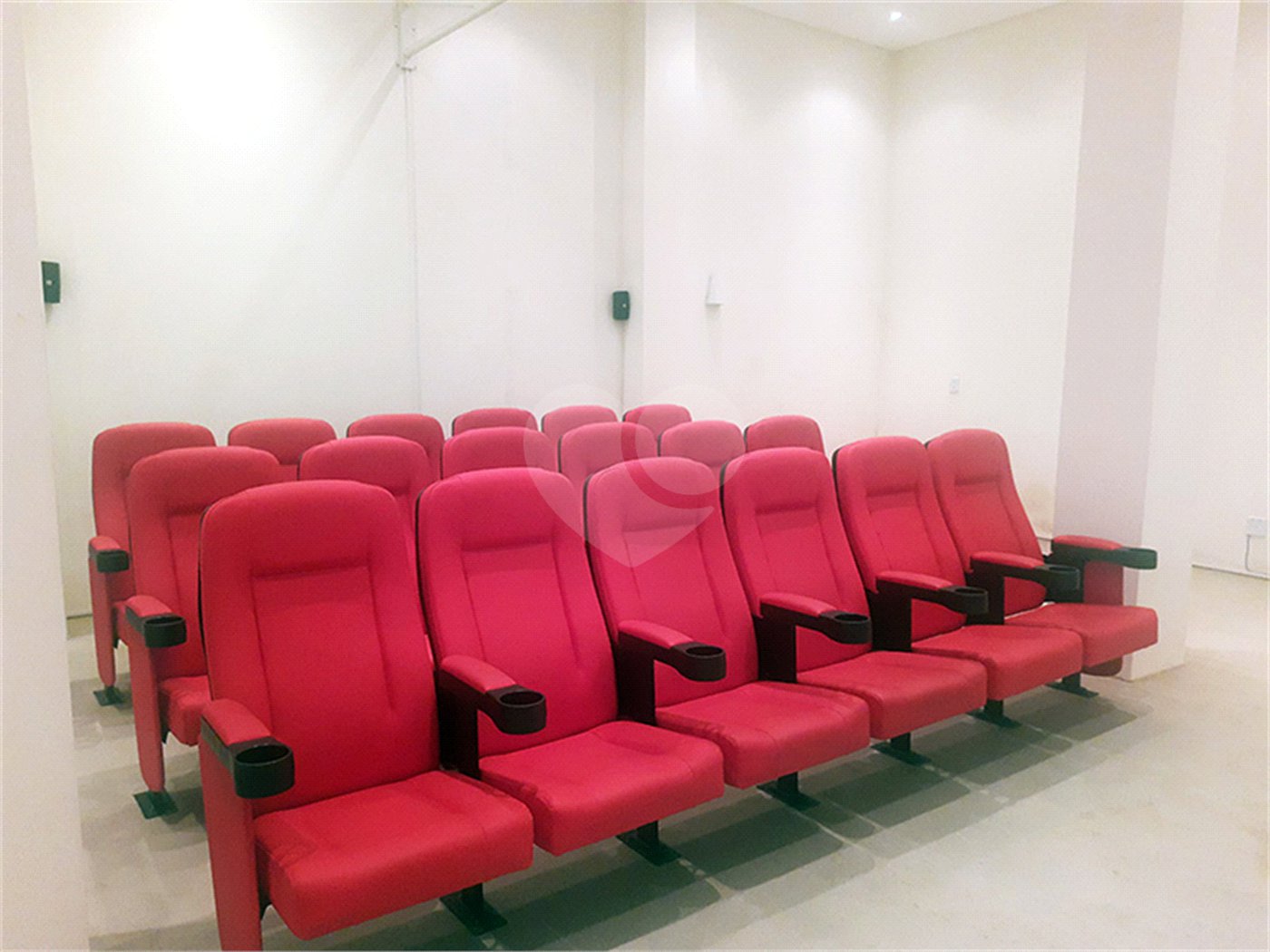 Apartamento em excelente localização na Av. Ipiranga Centro de São Paulo
