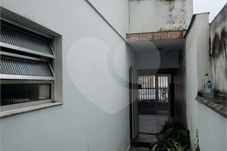 Sobrado à venda com 2 quartos em Cidade Líder, São Paulo, SP