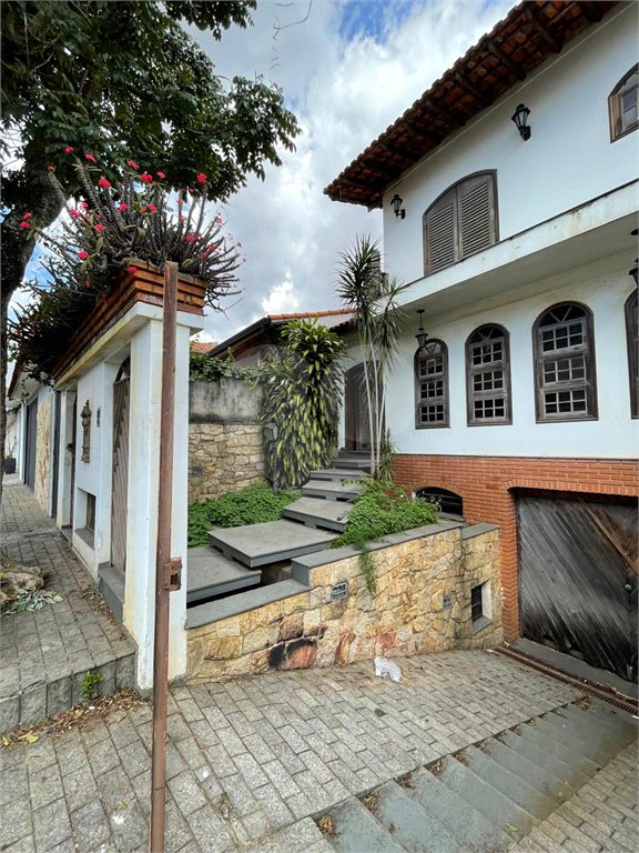 Sobrado à venda com 3 quartos, sendo 2 suítes, em Vila Rosalia, Guarulhos, SP