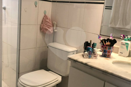 Apartamento à venda com 3 quartos, sendo 2 suítes, em Real Parque, São Paulo, SP
