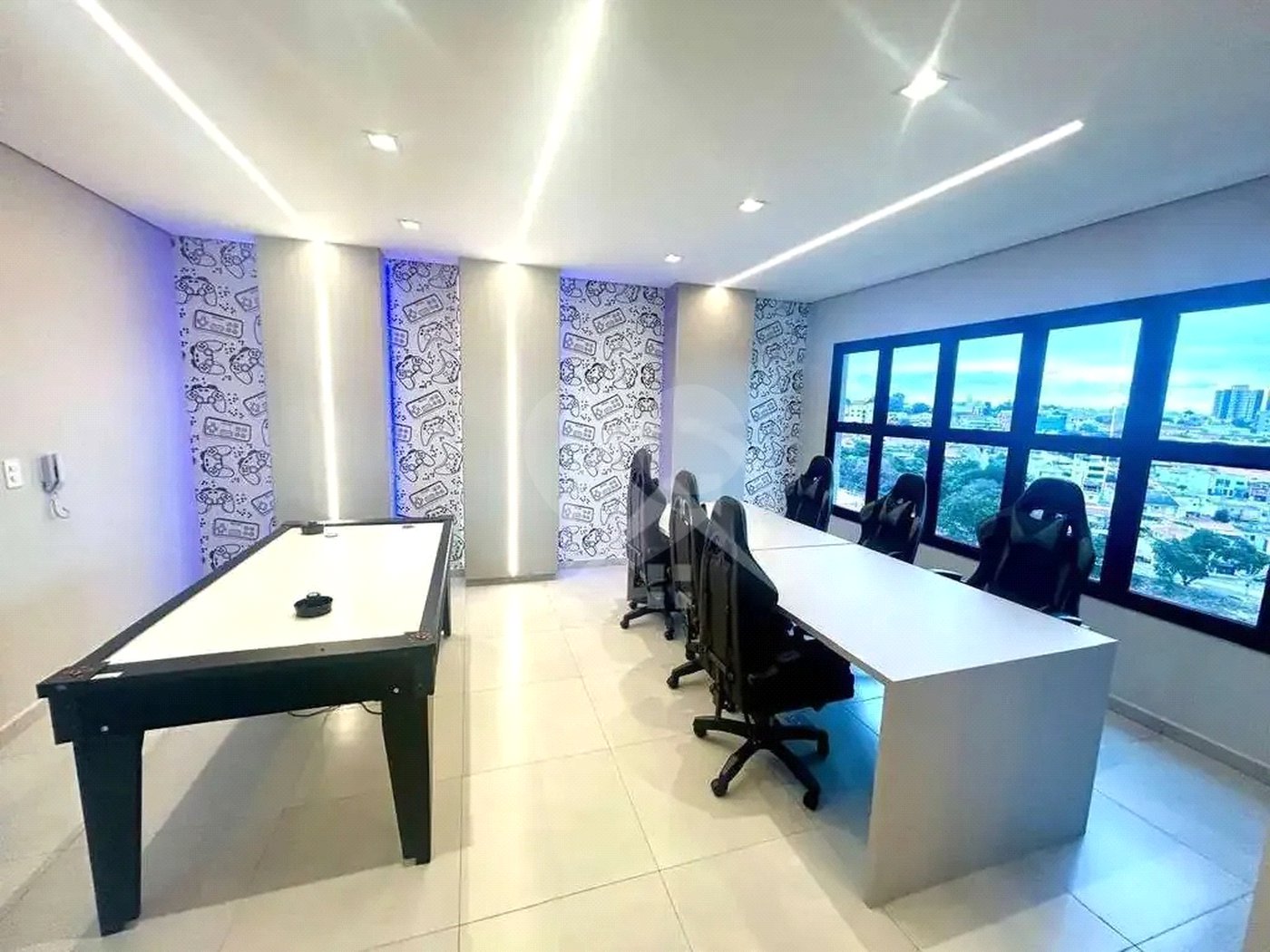 Apartamento à venda com 1 suíte em Atibaia Jardim, Atibaia, SP