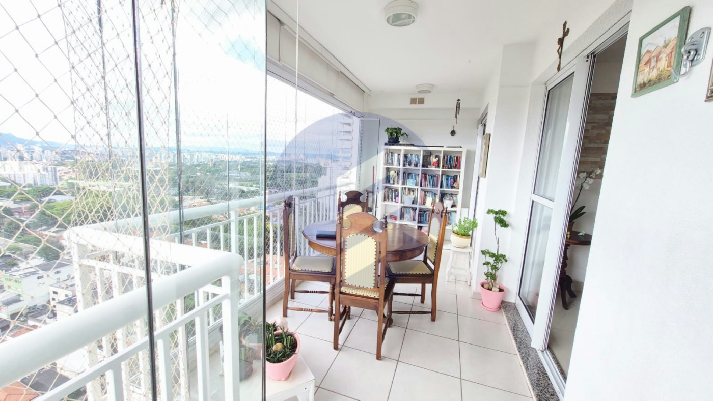 Apartamento à venda com 3 quartos, sendo 1 suíte, em Jardim Esmeralda, São Paulo - SP