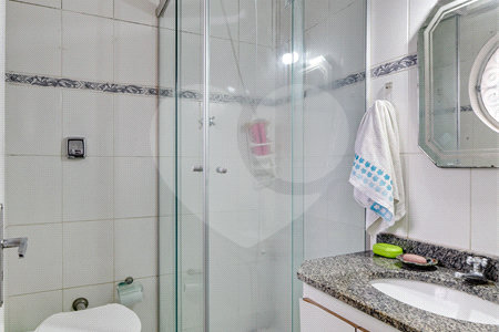 Sobrado à venda com 3 quartos, sendo 1 suíte, em Alto da Boa Vista, São Paulo, SP