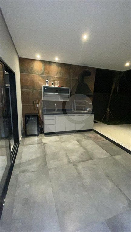 Casa à venda com 4 suítes no condomínio Veneza, Mogi das Cruzes - SP
