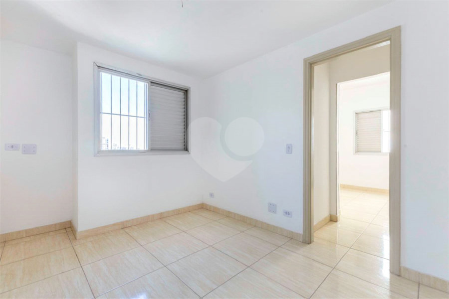 Cobertura à venda com 3 quartos, sendo 1 suíte,  em Saúde, São Paulo, SP