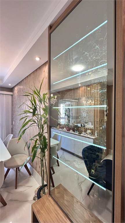 Apartamento à venda com 3 quartos, sendo 1 suíte, em Vila Santa Teresa, Santo André, SP