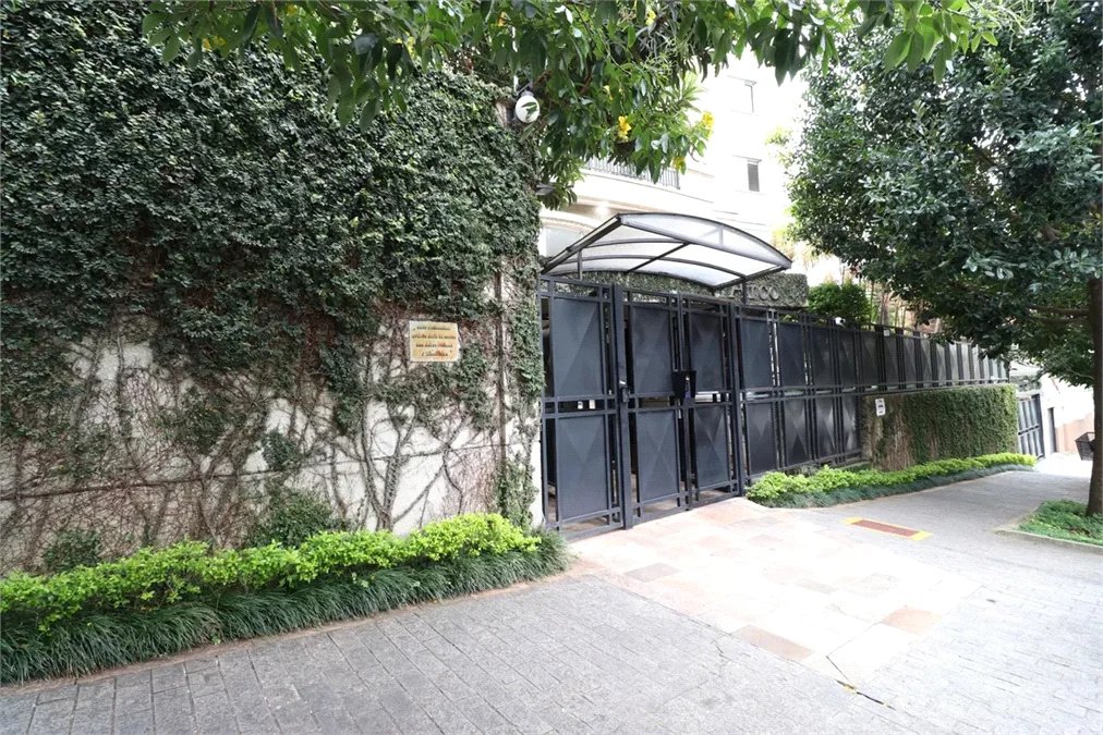 Cobertura à venda com 2 suítes em Água Branca, São Paulo, SP