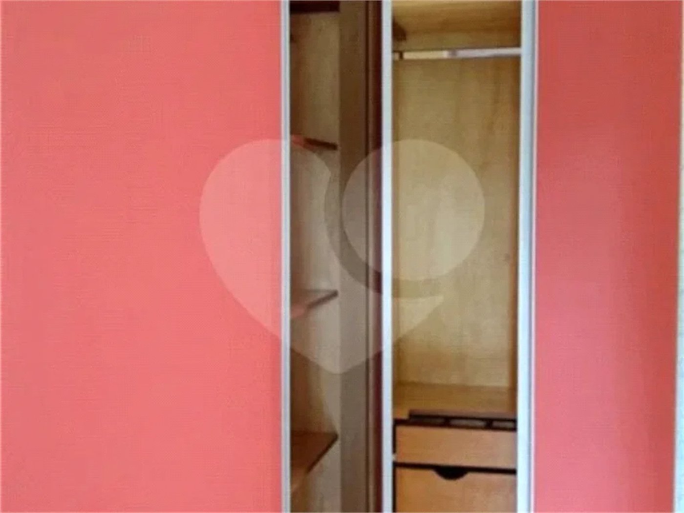 Apartamento à venda com 2 quartos, sendo 1 suíte, em Parque Ipê, São Paulo, SP