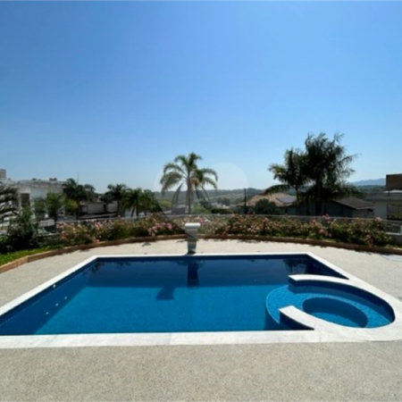 Casa à venda com 4 suítes no condomínio Aruã Eco Park, Mogi das Cruzes - SP