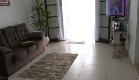 Sobrado à venda com 4 quartos, sendo 1 suíte,  em Horto Florestal, São Paulo, SP