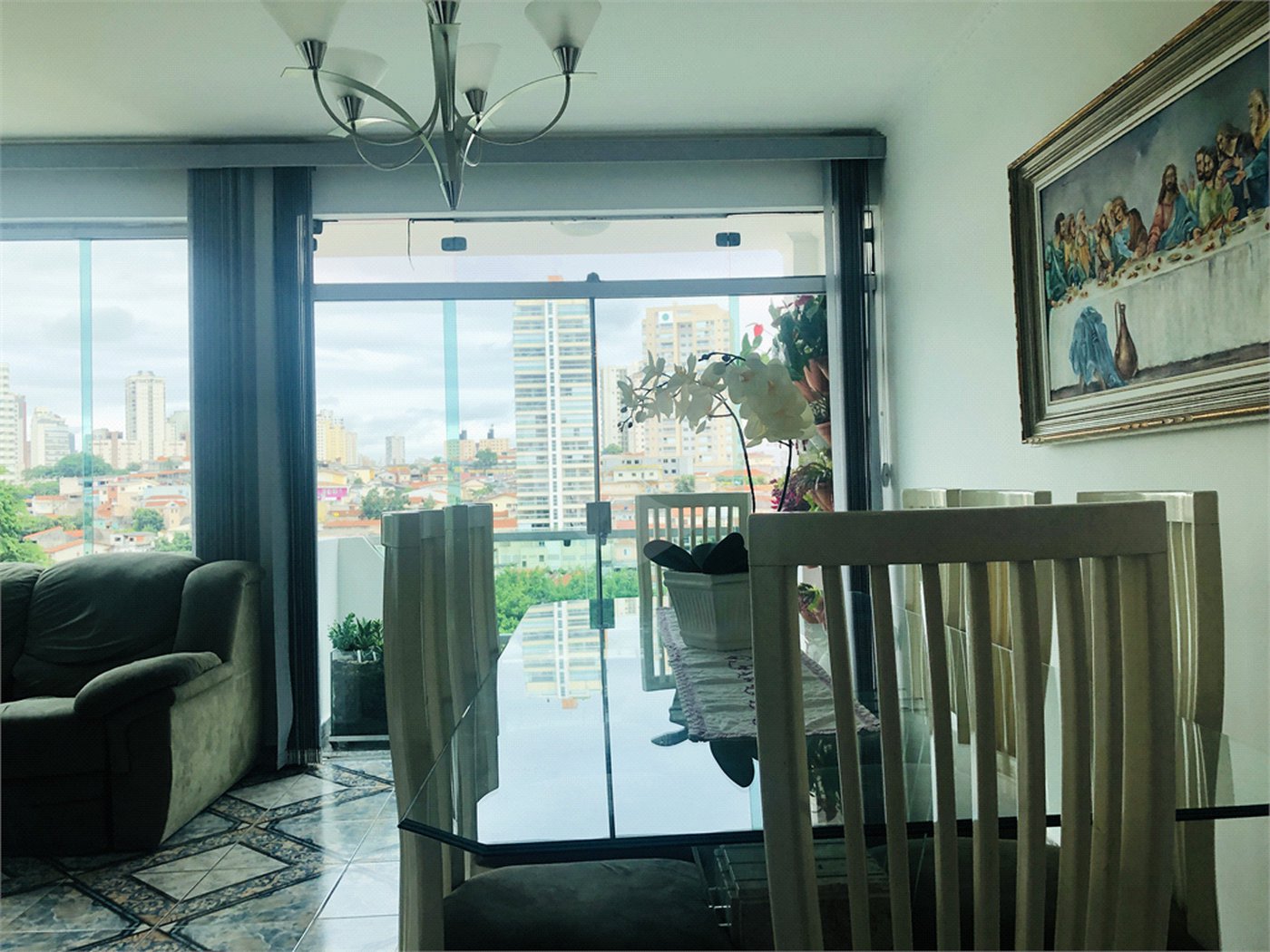 Sobrado à venda com 3 quartos, sendo 1 suíte, em Vila Romero, São Paulo, SP
