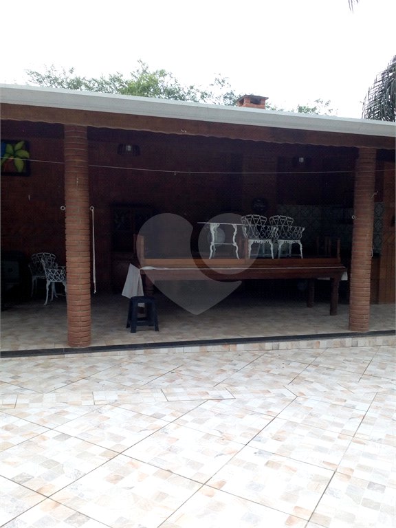 Chácara à venda com 3 quartos, sendo 1 suíte,  em Conjunto Habitacional Brás Cubas, Mogi das Cruzes, SP