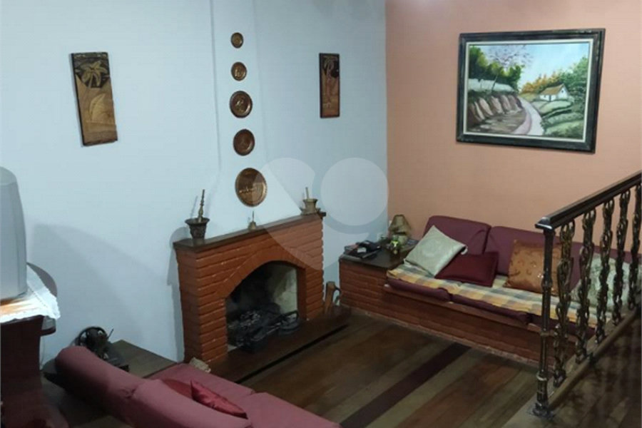 Sobrado à venda com 4 quartos, sendo 2 suítes, em Tremembé, São Paulo, SP