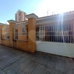 Casa à venda com 3 quartos, sendo 2 suítes,  no Centro, Itapetininga, SP