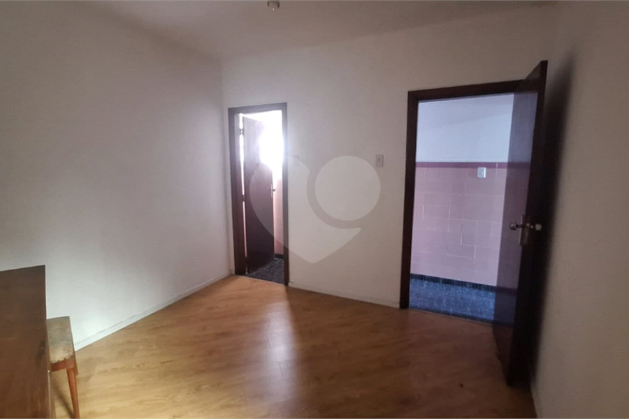 Sobrado à venda com 7 quartos, sendo 1 suíte, em Mandaqui, São Paulo, SP