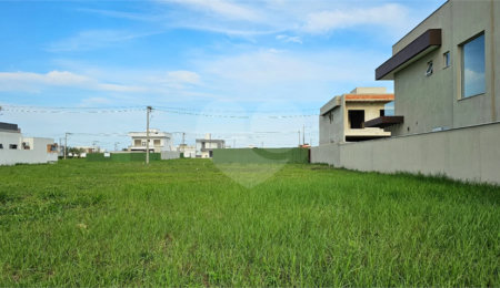 Terreno à venda em Ogiva, Cabo Frio, RJ