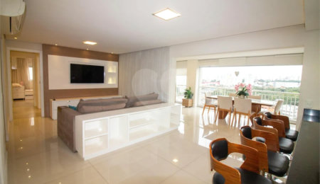Apartamento à venda com 3 suítes em Jardim Dom Bosco, São Paulo, SP