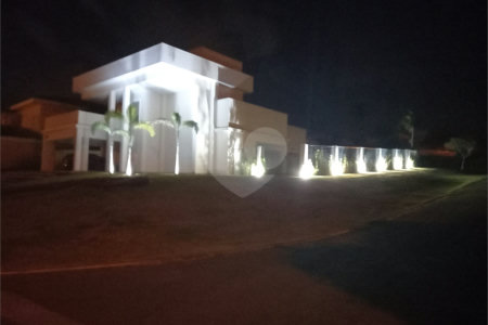 Casa à venda com 3 suítes no condomínio Village Ipanema, Araçoiaba da Serra - SP
