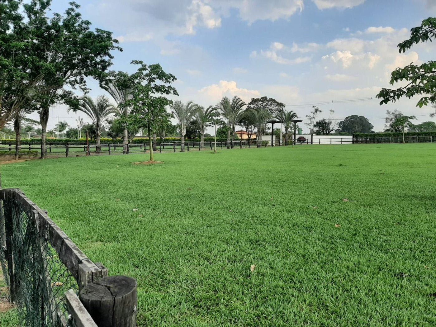 Rancho com 12 dormitórios à venda, 63000 m² por R$ 7.500.000,00 - Condomínio Haras Paineiras - Salto/SP