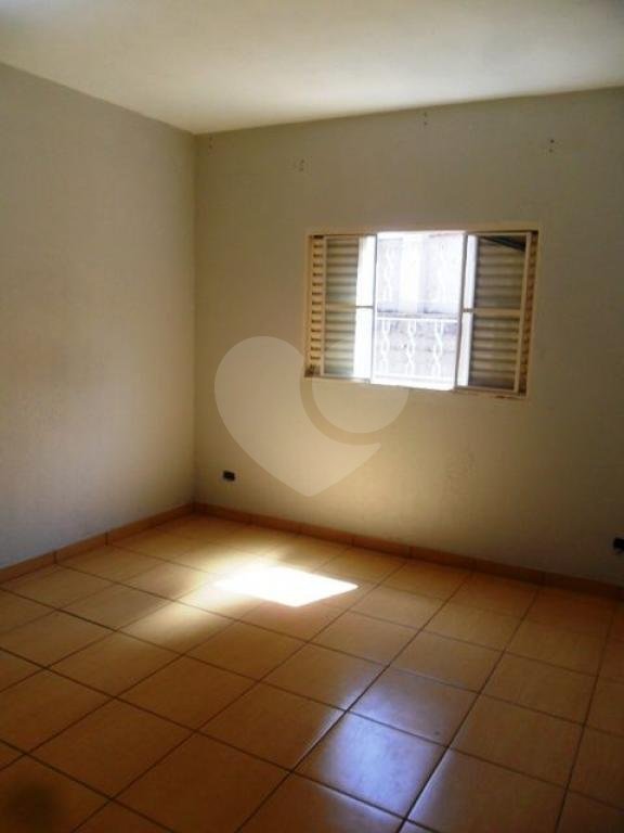 Sobrado à venda com 3 quartos, sendo 1 suíte, em Parque Continental, Guarulhos, SP