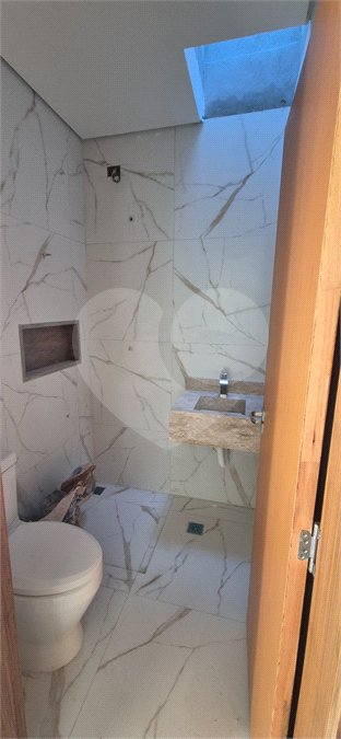 Sobrado à venda com 3 quartos, sendo 1 suíte,  em Parque Morumbi, Mogi das Cruzes, SP