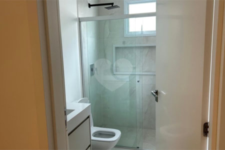Casa à venda com 5 quartos, sendo 4 suítes,  no condomínio Residencial Vila do Itamaraca, Valinhos - SP