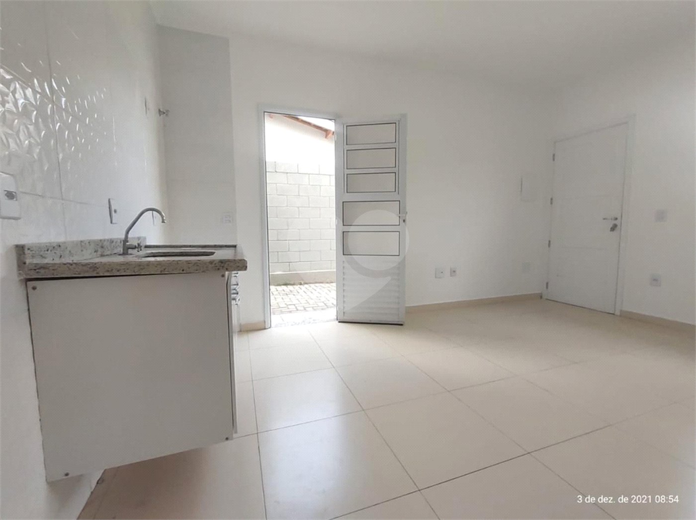CASA TÉRREA EM ATIBAIA 2 DORMITÓRIOS EM CONDOMÍNIO FECHADO